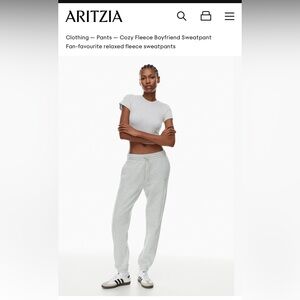 Aritzia’s TNA Cozy Fleece Boyfriend Sweatpants